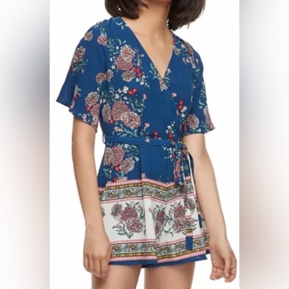 Three Hearts Blue Floral‎ Romper